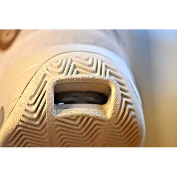 New! Size: 8.5 Women | Nike Jordan Max Aura 6 Legend Light Brown | FQ7943-200 - Picture 11 of 16